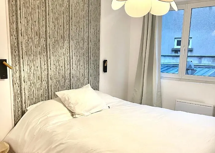Les Suites Du Beffroi 2